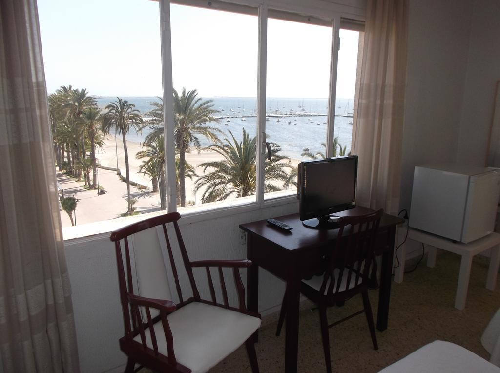 Hotel Lido Santiago De La Ribera Cameră foto